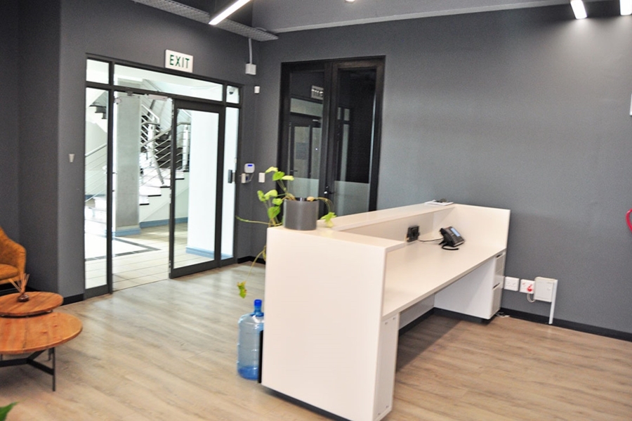 To Let commercial Property for Rent in Maitland Western Cape